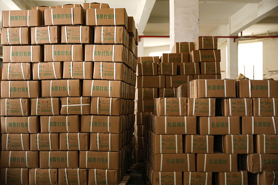Strapping seals production line