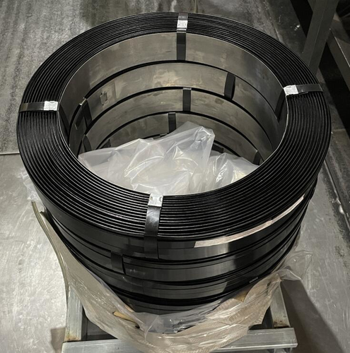 HEAVY DUTY OSCILLATED STEEL STRAPPING BLACK PAINTED 19X0.6
